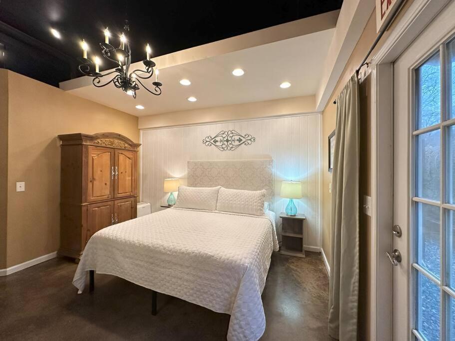 Haven At Hazel~Downtown Loft Apartment Demorest ภายนอก รูปภาพ