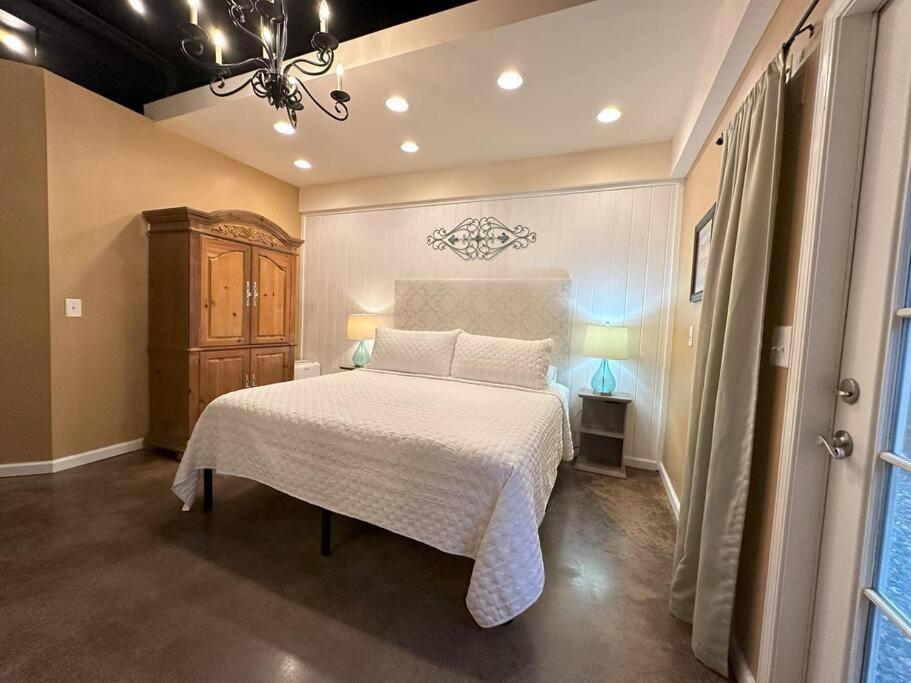 Haven At Hazel~Downtown Loft Apartment Demorest ภายนอก รูปภาพ
